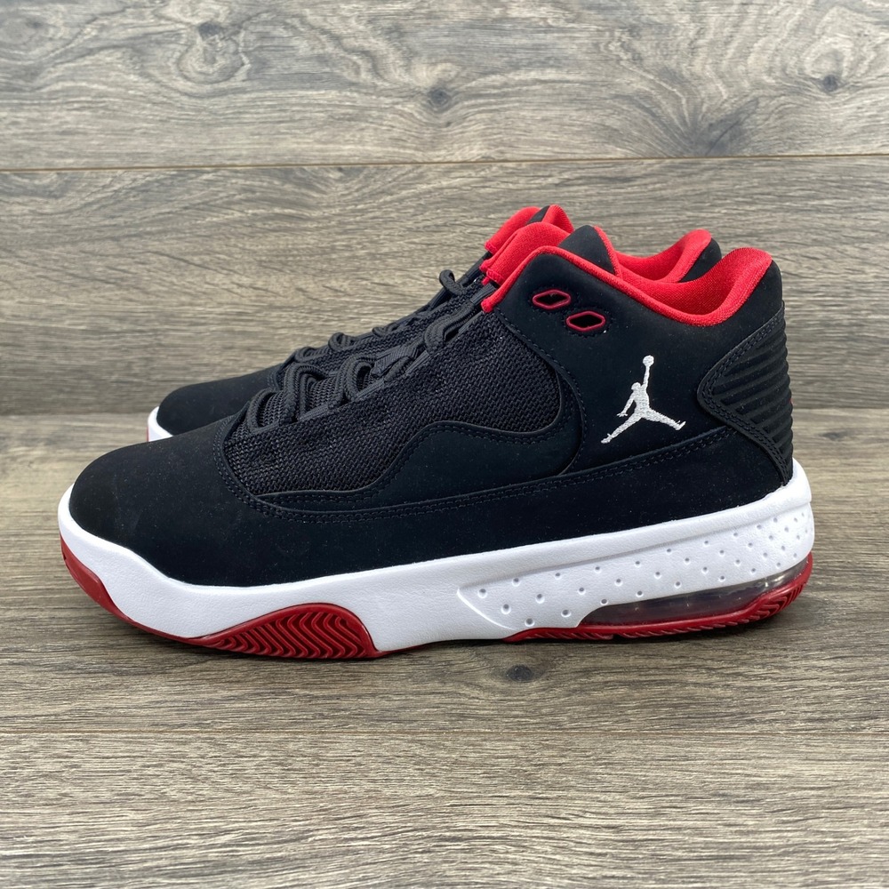 Jordan Max Aura 2 Basketball Sneakers Kids 6Y Black Red White CN8094-016